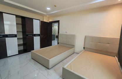 Apartment - 2 Bedrooms - 2 Bathrooms for rent in Seef - Capital Governorate