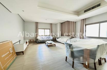 Apartment - 3 Bedrooms - 3 Bathrooms for rent in Sanad - Central Governorate