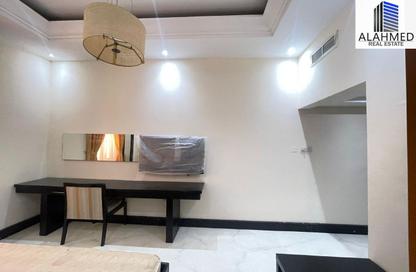 Apartment - Studio - 1 Bathroom for rent in Al Juffair - Capital Governorate