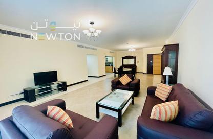 Apartment - 2 Bedrooms - 3 Bathrooms for rent in Seef - Capital Governorate