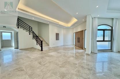 Villa - 5 Bedrooms - 5 Bathrooms for rent in Janabiya - Northern Governorate