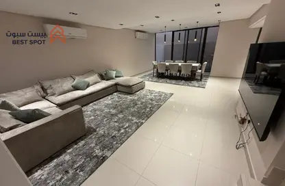 فيلا - 4 غرف نوم - 4 حمامات للبيع في المرخ - المحافظة الشمالية