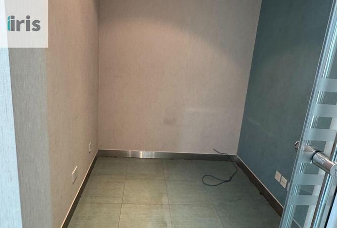 51529579 - صورة العقار 3