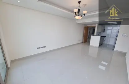 Apartment - 2 Bedrooms - 3 Bathrooms for rent in Al Sherooq - Diyar Al Muharraq - Muharraq Governorate