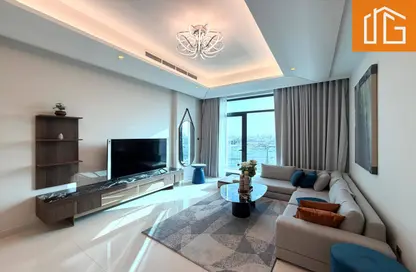 Apartment - 3 Bedrooms - 4 Bathrooms for rent in Sanabis - Manama - Capital Governorate