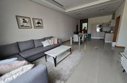 شقة - 2 غرف نوم - 2 حمامات للايجار في شارع أمواج - أمواج - المحرق