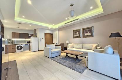 Apartment - 1 - 2 for rent in Seef - Capital Governorate