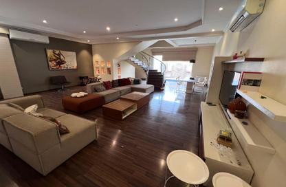 Villa - 4 Bedrooms - 5 Bathrooms for sale in Hidd - Muharraq Governorate