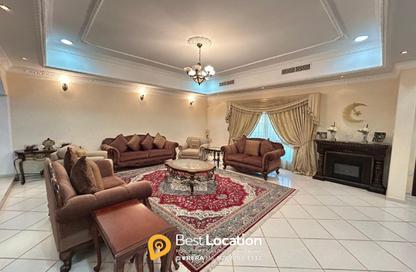 Villa - 5 - 7 for sale in Busaiteen - Muharraq Governorate