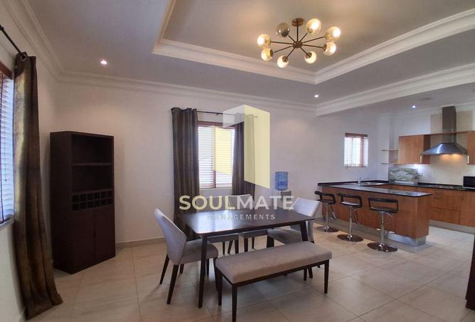 997433 - Property Image 2