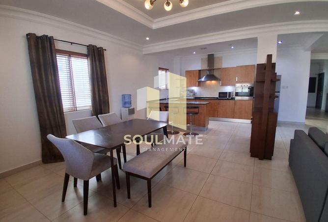 997433 - Property Image 3