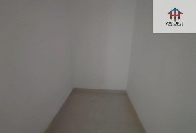 54178492 - Property Image 3