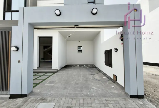 57122948 - Property Image 2
