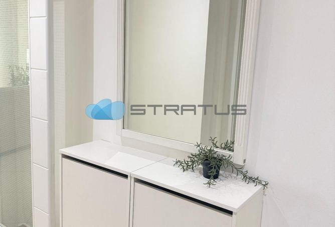 1001890 - Property Image 3