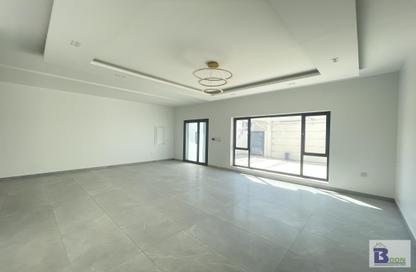 Villa - 4 Bedrooms - 5 Bathrooms for sale in Saar - Northern Governorate