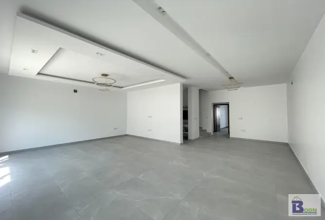 52382934 - Property Image 3