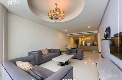 Apartment - 2 Bedrooms - 2 Bathrooms for sale in Seef - Capital Governorate