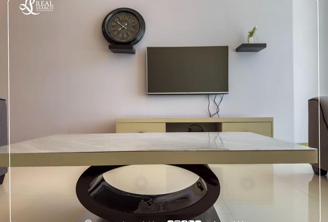 987704 - Property Image 2