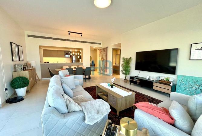 994592 - Property Image 2