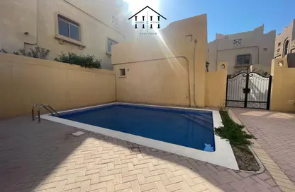 Villa - 4 Bedrooms - 5 Bathrooms for rent in Saar - Northern Governorate