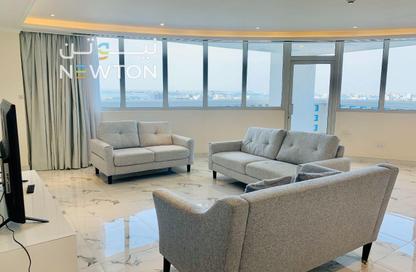 Apartment - 2 Bedrooms - 3 Bathrooms for rent in Al Juffair - Capital Governorate