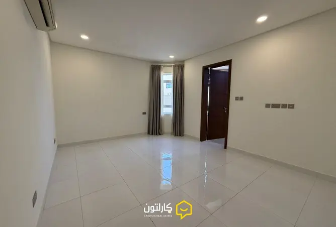 53489366 - Property Image 3