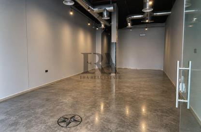 Show Room - Studio - 1 for rent in Exhibition Road - Hoora - Capital Governorate