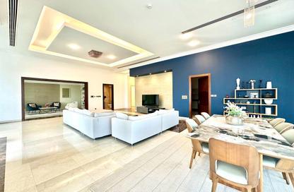 Penthouse - 4 Bedrooms - 6 Bathrooms for rent in Reef Island - Capital Governorate