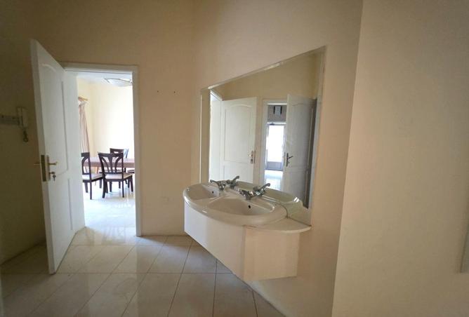 52300455 - Property Image 3