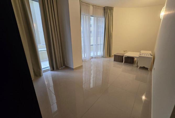 52489285 - صورة العقار 2