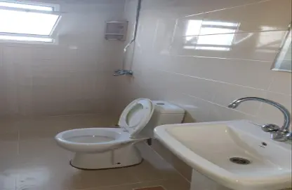 Apartment - 2 Bedrooms - 2 Bathrooms for rent in Riffa Al Sharqi - Riffa - Southern Governorate