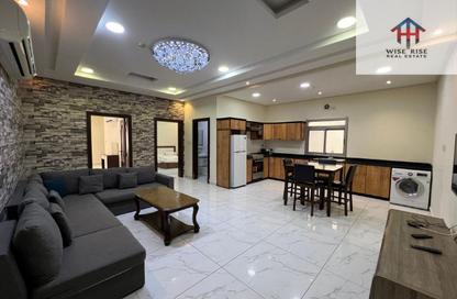 Apartment - 2 Bedrooms - 2 Bathrooms for rent in Seef - Capital Governorate