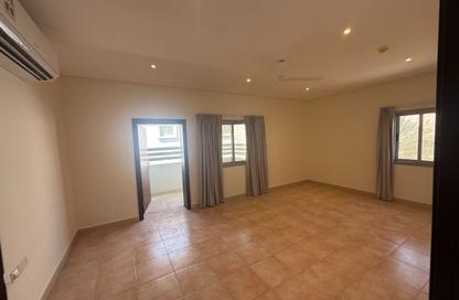 Apartment - 3 - 2 for rent in Al Burhama - Manama - Capital Governorate