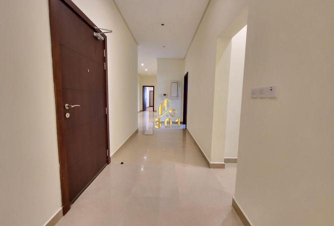 1003104 - Property Image 3