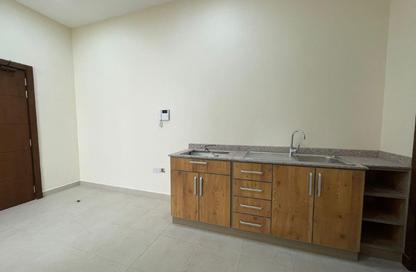Apartment - 1 Bedroom - 1 Bathroom for rent in Um Al Hasam - Manama - Capital Governorate