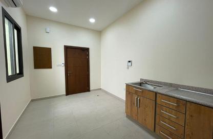 Apartment - 1 Bedroom - 1 Bathroom for rent in Um Al Hasam - Manama - Capital Governorate