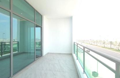 Apartment - 2 Bedrooms - 2 Bathrooms for rent in Hidd - Muharraq Governorate