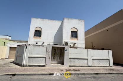 Villa - 5 - 4 for sale in Hamad Town - Northern Governorate