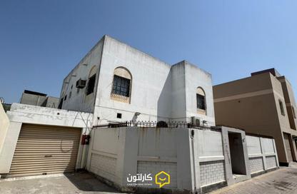 Villa - 5 - 4 for sale in Hamad Town - Northern Governorate