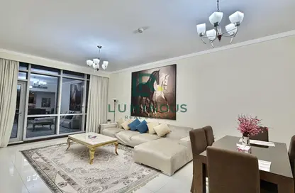 Apartment - 3 Bedrooms - 4 Bathrooms for rent in Al Juffair - Capital Governorate