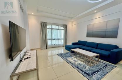 Apartment - 2 Bedrooms - 2 Bathrooms for rent in Segaya - Manama - Capital Governorate