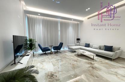 Apartment - 2 Bedrooms - 4 Bathrooms for rent in Seef - Capital Governorate