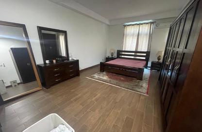 Apartment - 4 - 5 for sale in Isa Town - Central Governorate