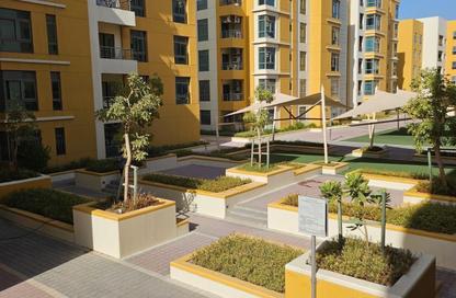 Apartment - 4 - 5 for sale in Isa Town - Central Governorate