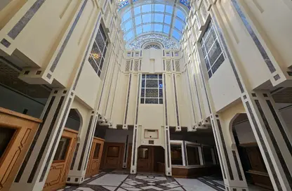 Retail - Studio - 4 Bathrooms for rent in Exhibition Road - Hoora - Capital Governorate