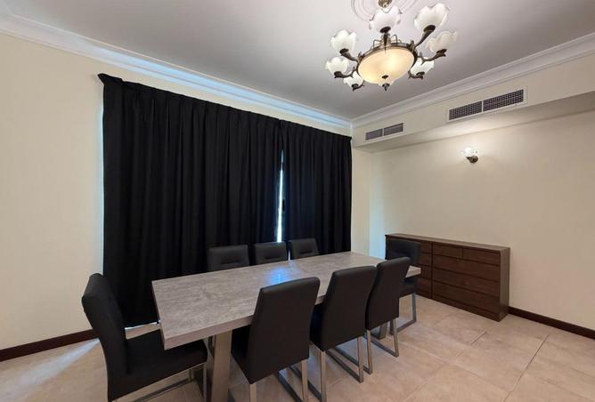 992034 - Property Image 3