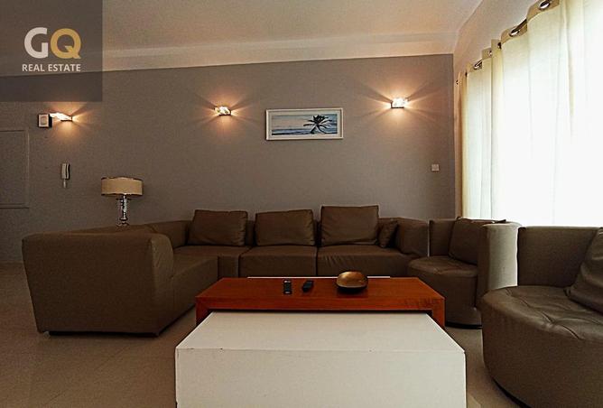 53850909 - Property Image 2
