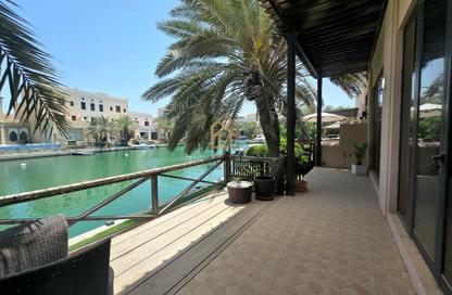 Villa - 3 - 3 for rent in Al Marsa Floating City - Amwaj Islands - Muharraq Governorate