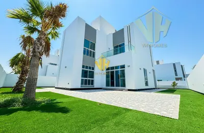 Villa - 4 Bedrooms - 5 Bathrooms for rent in Hamala - Northern Governorate