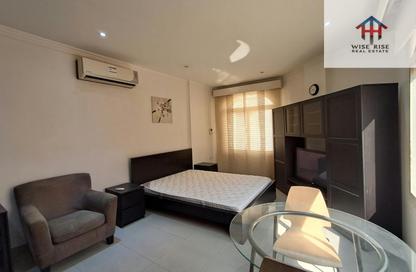 Apartment - Studio - 1 for rent in Exhibition Road - Hoora - Capital Governorate
